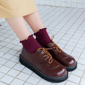 10 Renk Sonbahar ve Kış kadın Çorap Tüm Pamuk Şeker Renk Ahşap Kulak Kenar Tekne Çorap Moda Tatlı Kısa Çorap Sıcak Satış