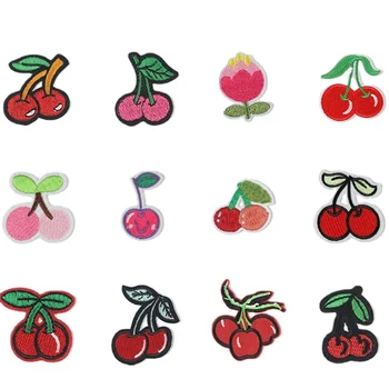 100 adet / grup Lüks Anime Nakış Yama Kırmızı Meyve Kiraz Domates Çiçek Gömlek Çanta Giyim Dekorasyon Aksesuarı Zanaat Aplike