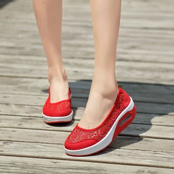 Ayakkabı Kadın Örgü Sığ Yaz Nefes Rahat Slip-on Ayakkabı Yükseklik Artış Platformu Ayakkabı Bayanlar Yürüyüş kaymaz ayakkabı