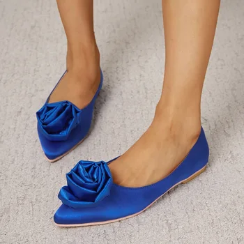 Charm Mavi Saten Kumaş Ayakkabı Kadın Temel 2022 Moda Sivri Seksi Çiçek Daireler Gelin Parti Elbise Balo İş Ayakkabısı