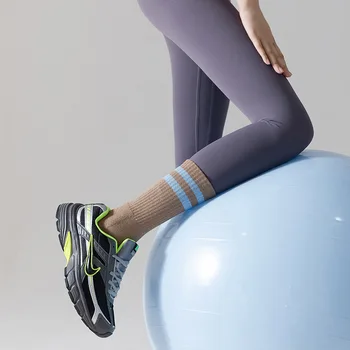Düz Renk Çizgili Orta buzağı Yoga Çorap Pamuk Nefes kaymaz pilates çorabı Spor Dans Pisti Çorap Spor Yoga Yardımcıları Çorap