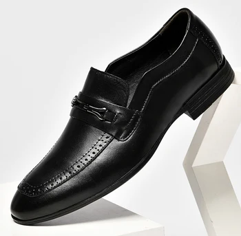 En Kaliteli Moda Hakiki deri erkek ayakkabısı Yeni Erkek Ayakkabı Düz Loafer'lar Üzerinde Kayma Erkek Rahat erkek resmi ayakkabı Artı Boyutu 37-49
