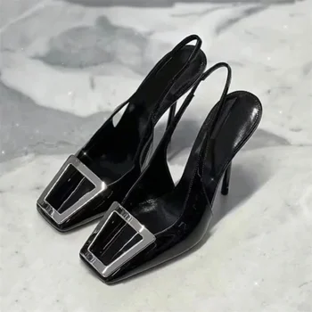 Kare Ayak Ince Topuk Arkası açık Iskarpin Patent Deri Metal Toka Siyah Sığ Süper yüksek topuklu sandalet Sandalias De Mujer Verano