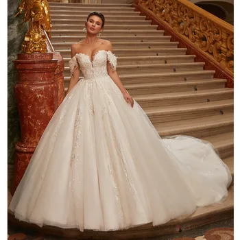 Muhteşem Fildişi düğün elbisesi Dantel Tül Lüks Balo Kadınlar için Parlak Kapalı Omuz Sevgiliye Vestidos De Noiva El Yapımı