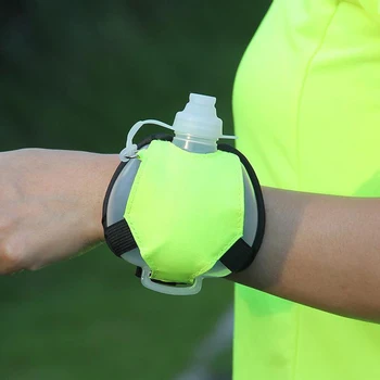 QUESHARK taşınabilir Mini bilek çantası spor plastik su ısıtıcısı yaratıcı floresan renk açık koşu çantası ile silikon su şişesi