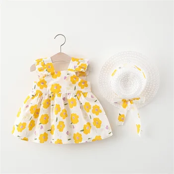 Yaz Bebek kız elbisesi Büyük Çiçek Uçan Kollu Kare Boyun Diz Boyu Elbise Günlük Elbise Şapka ile