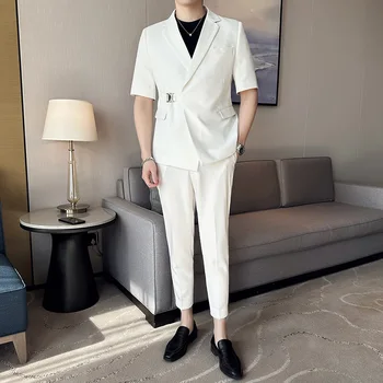 Yeni (Blazer + Pantolon) erkek Moda İş İngiliz Tarzı Toka Orta Kollu Rahat Kore Versiyonu Dokuz noktalı Takım Elbise 2 parçalı Set